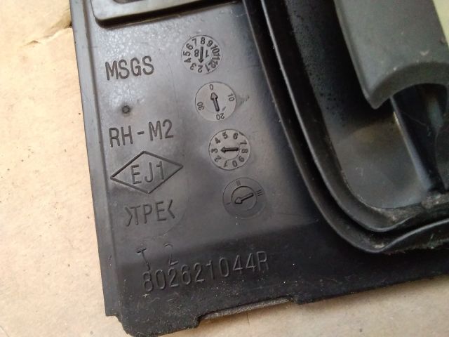 bontott RENAULT CLIO IV Jobb első Fixüveg (Ajtóban)