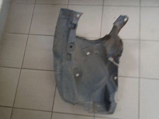 bontott RENAULT CLIO IV Jobb első Hátsó Dobbetét (Kerékjárati, Műanyag)