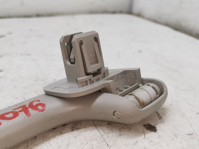 bontott RENAULT CLIO IV Jobb első Kapaszkodó (Felső)