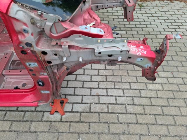 bontott RENAULT CLIO IV Jobb első Negyed Karosszéria Csomag