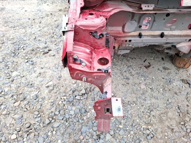 bontott RENAULT CLIO IV Jobb első Negyed Karosszéria Csomag