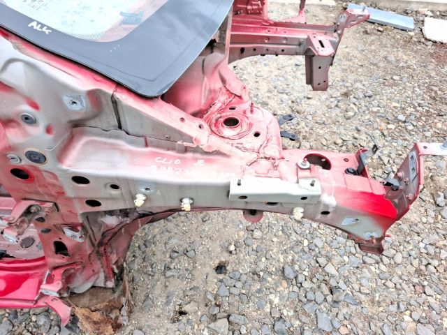 bontott RENAULT CLIO IV Jobb első Negyed Karosszéria Csomag