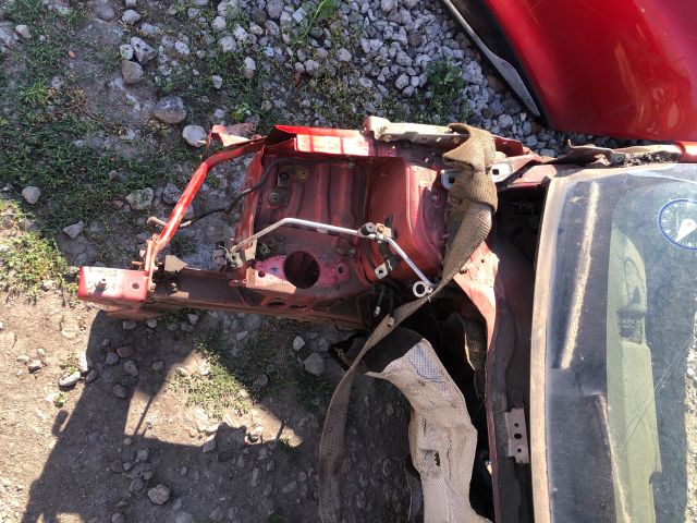 bontott RENAULT CLIO IV Jobb első Negyed Karosszéria Csomag