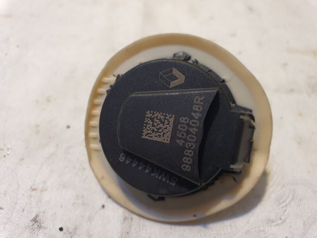 bontott RENAULT CLIO IV Jobb első Oldal Ütközés Érzékelő