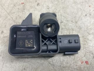 bontott RENAULT CLIO IV Jobb első Oldal Ütközés Érzékelő