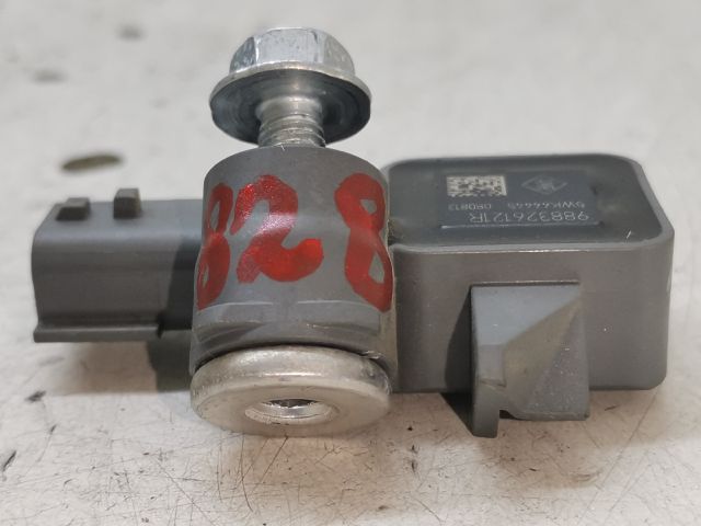 bontott RENAULT CLIO IV Jobb első Oldal Ütközés Érzékelő