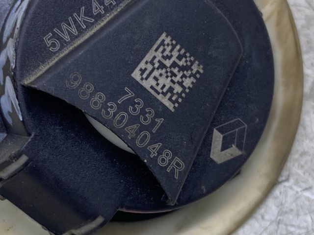 bontott RENAULT CLIO IV Jobb első Oldal Ütközés Érzékelő