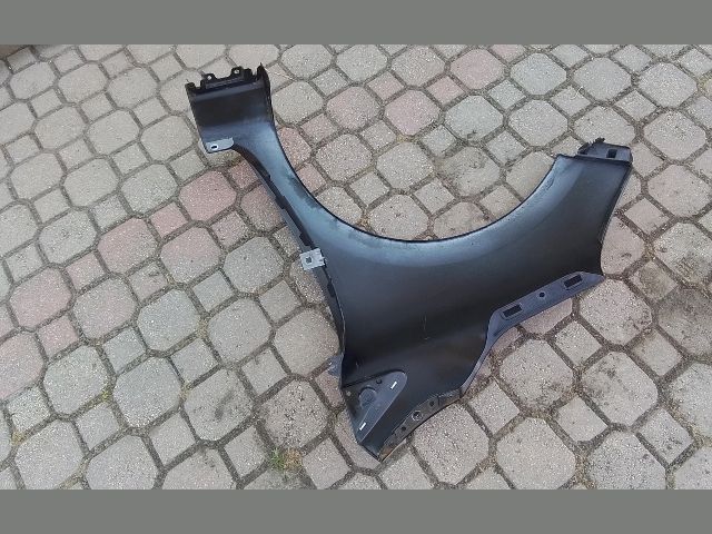 bontott RENAULT CLIO IV Jobb első Sárvédő