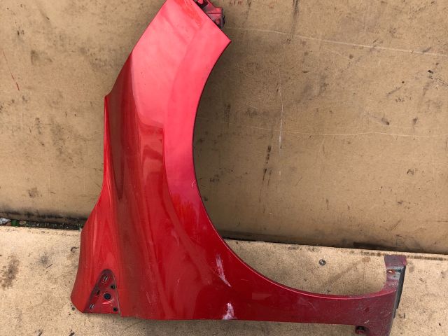 bontott RENAULT CLIO IV Jobb első Sárvédő