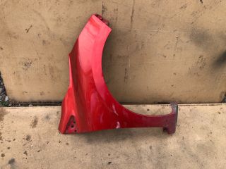 bontott RENAULT CLIO IV Jobb első Sárvédő