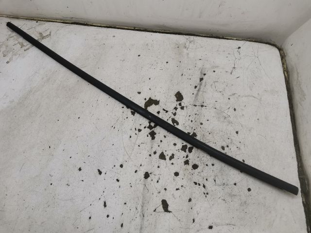 bontott RENAULT CLIO IV Jobb első Vízlehúzó Gumicsík