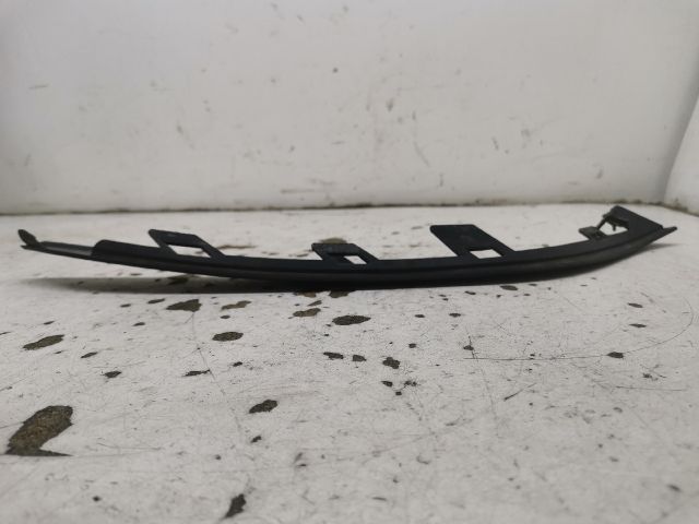 bontott RENAULT CLIO IV Jobb Fényszóró Bajusz Díszléc