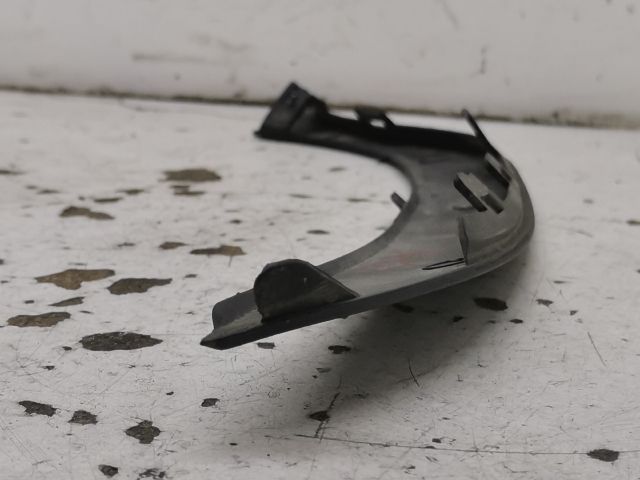 bontott RENAULT CLIO IV Jobb Fényszóró Bajusz Díszléc