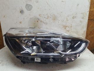 bontott RENAULT CLIO IV Jobb Fényszóró