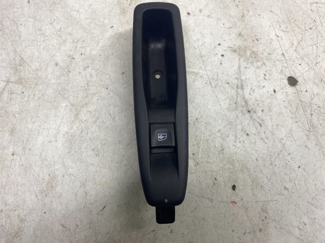 bontott RENAULT CLIO IV Jobb hátsó Ablakemelő Kapcsoló