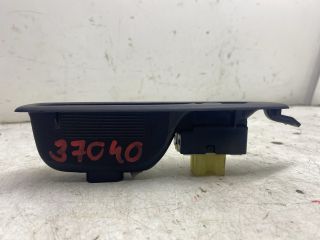 bontott RENAULT CLIO IV Jobb hátsó Ablakemelő Kapcsoló