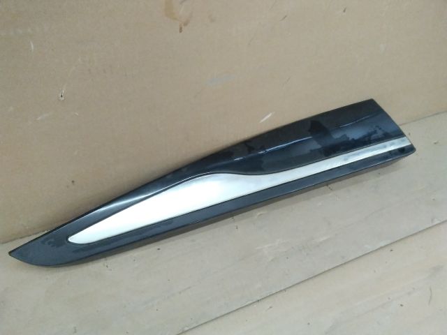 bontott RENAULT CLIO IV Jobb hátsó Ajtó Díszléc