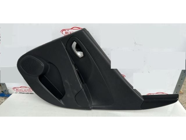 bontott RENAULT CLIO IV Jobb hátsó Ajtó Kárpit