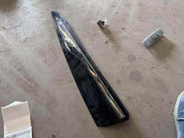 bontott RENAULT CLIO IV Jobb hátsó Ajtó Kárpit