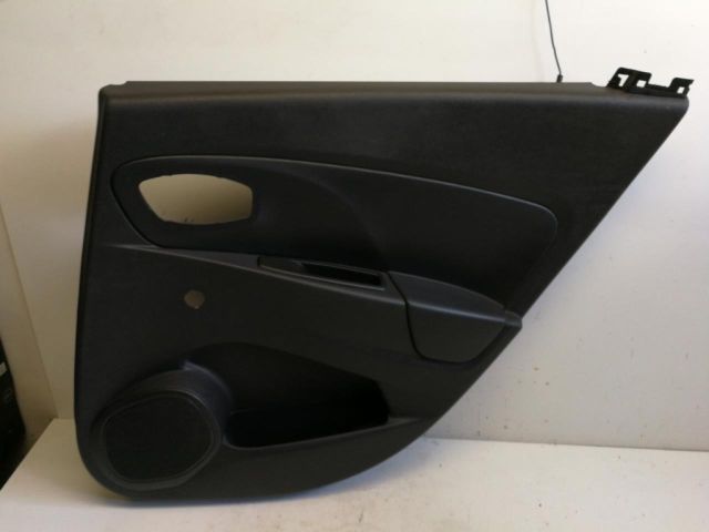 bontott RENAULT CLIO IV Jobb hátsó Ajtó Kárpit