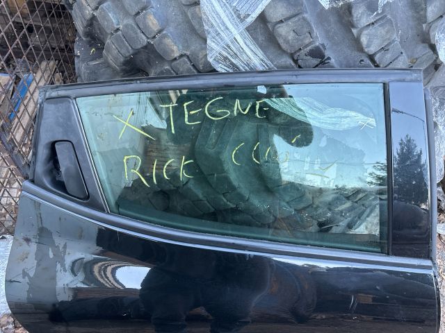 bontott RENAULT CLIO IV Jobb hátsó Ajtó (Részeivel)