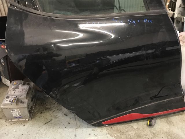 bontott RENAULT CLIO IV Jobb hátsó Ajtó (Részeivel)