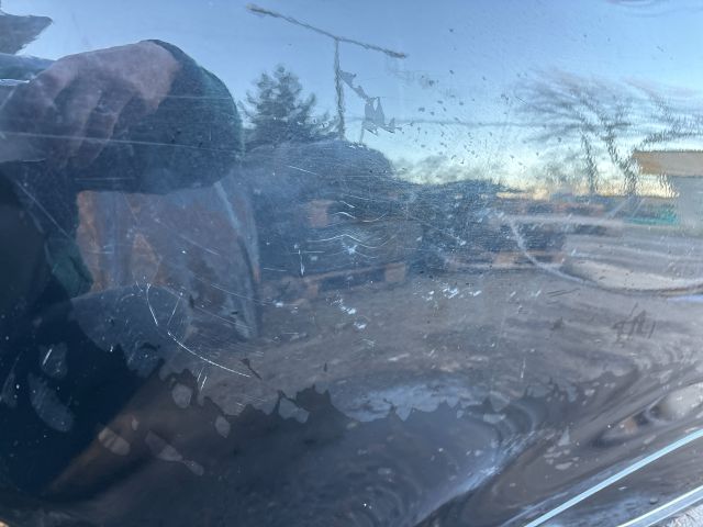 bontott RENAULT CLIO IV Jobb hátsó Ajtó (Részeivel)