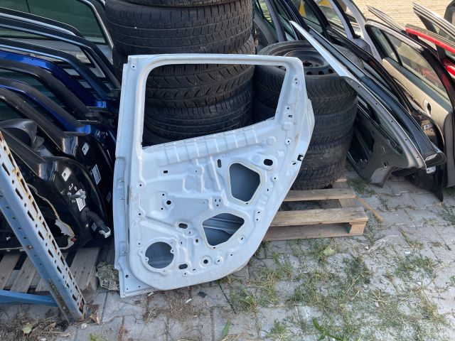 bontott RENAULT CLIO IV Jobb hátsó Ajtó (Üres lemez)