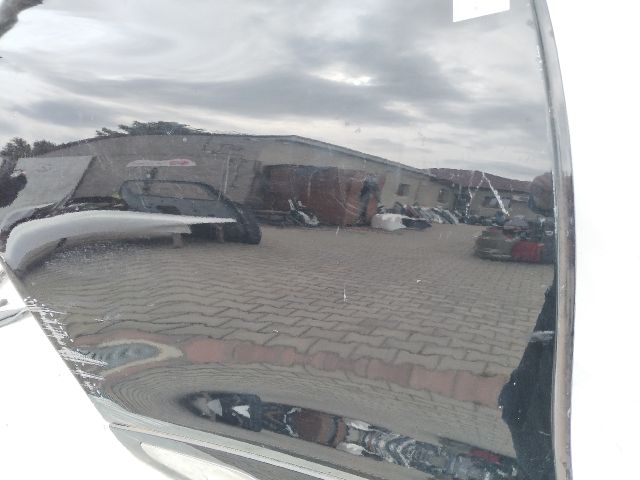 bontott RENAULT CLIO IV Jobb hátsó Ajtó (Üres lemez)