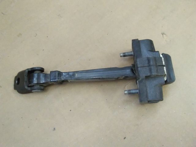 bontott RENAULT CLIO IV Jobb hátsó Ajtóhatároló