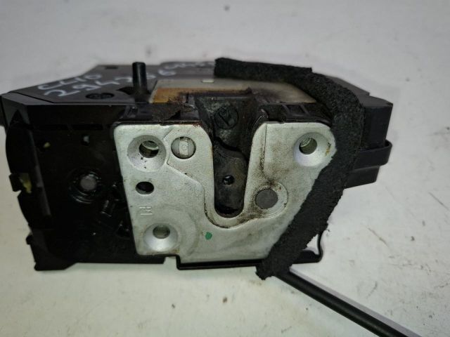 bontott RENAULT CLIO IV Jobb hátsó Ajtózár