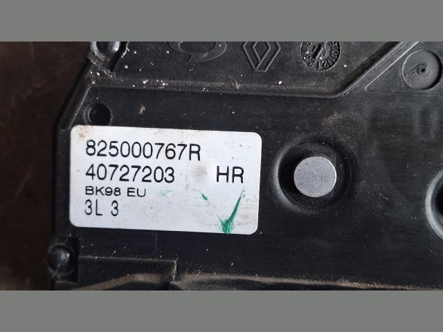 bontott RENAULT CLIO IV Jobb hátsó Ajtózár