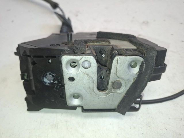 bontott RENAULT CLIO IV Jobb hátsó Ajtózár