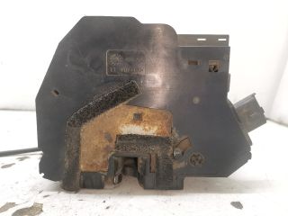 bontott RENAULT CLIO IV Jobb hátsó Ajtózár