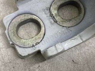 bontott RENAULT CLIO IV Jobb hátsó Alsó Zsanér