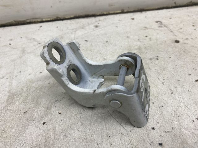 bontott RENAULT CLIO IV Jobb hátsó Alsó Zsanér