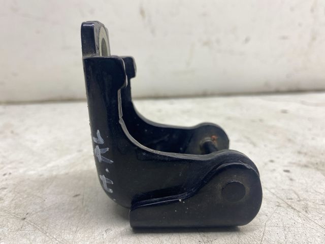 bontott RENAULT CLIO IV Jobb hátsó Alsó Zsanér