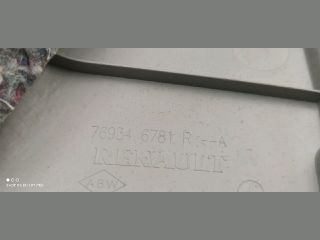 bontott RENAULT CLIO IV Jobb hátsó Csomagtér Burkolat (Műanyag)