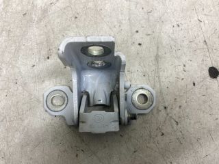 bontott RENAULT CLIO IV Jobb hátsó Felső Zsanér