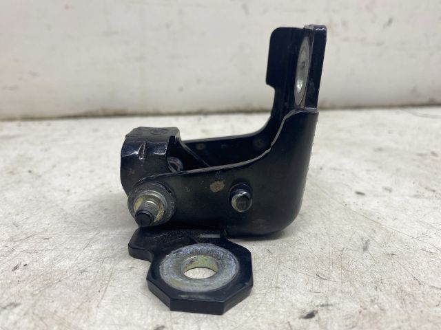 bontott RENAULT CLIO IV Jobb hátsó Felső Zsanér