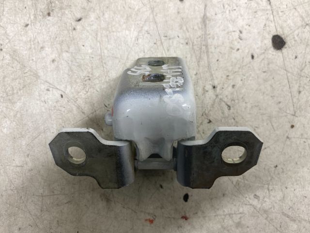 bontott RENAULT CLIO IV Jobb hátsó Felső Zsanér