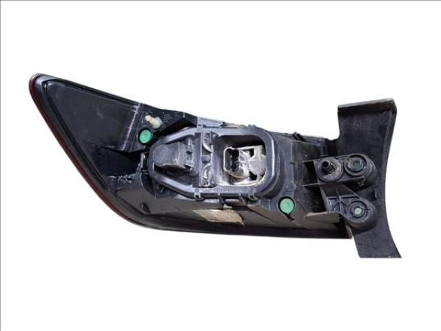 bontott RENAULT CLIO IV Jobb Hátsó Lámpa