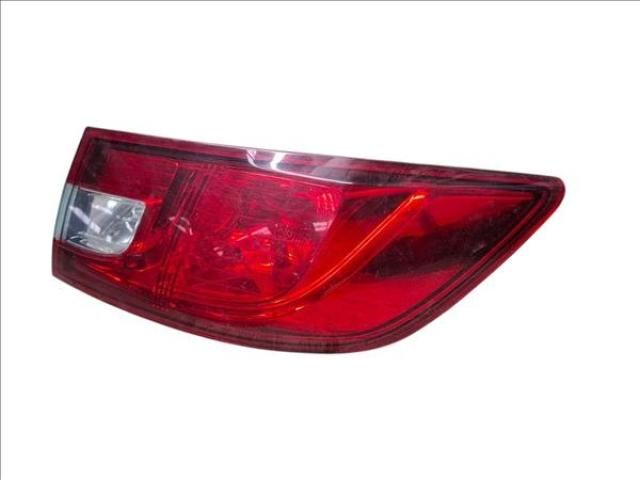 bontott RENAULT CLIO IV Jobb Hátsó Lámpa