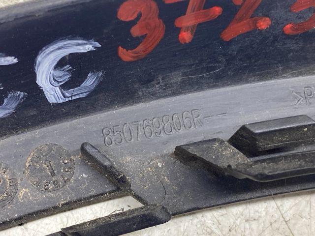 bontott RENAULT CLIO IV Jobb hátsó Lökhárító Díszléc