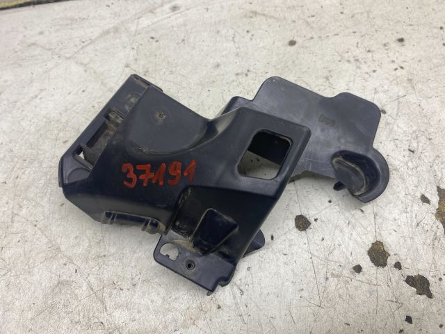 bontott RENAULT CLIO IV Jobb hátsó Lökhárító Tartó (Műanyag)