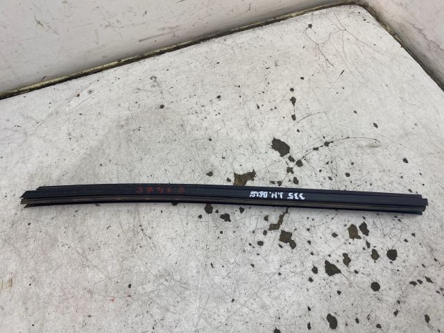 bontott RENAULT CLIO IV Jobb hátsó Vízlehúzó Gumicsík