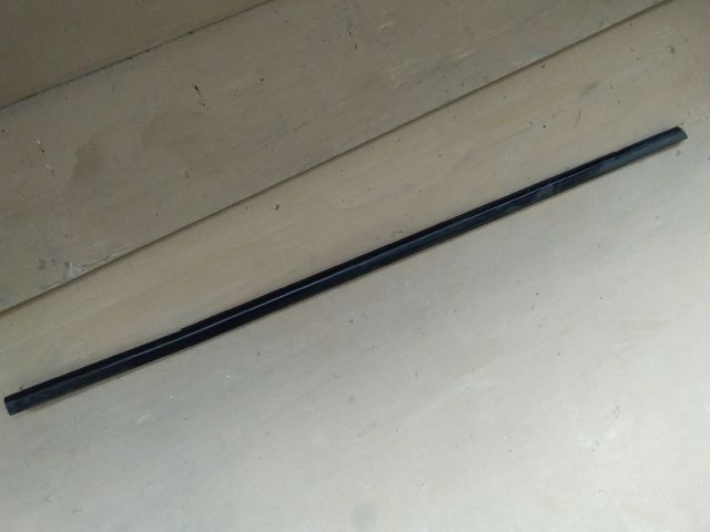 bontott RENAULT CLIO IV Jobb hátsó Vízlehúzó Gumicsík