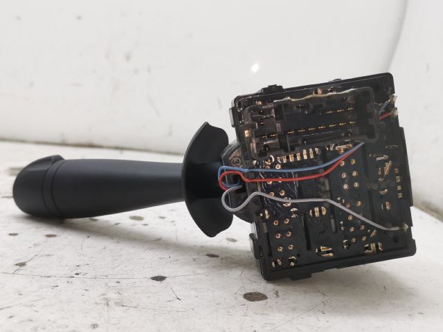 bontott RENAULT CLIO IV Jobb Kormánykapcsoló Ablaktörlő