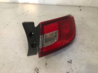 bontott RENAULT CLIO IV Jobb Külső Hátsó Lámpa