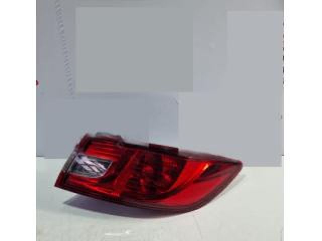 bontott RENAULT CLIO IV Jobb Külső Hátsó Lámpa